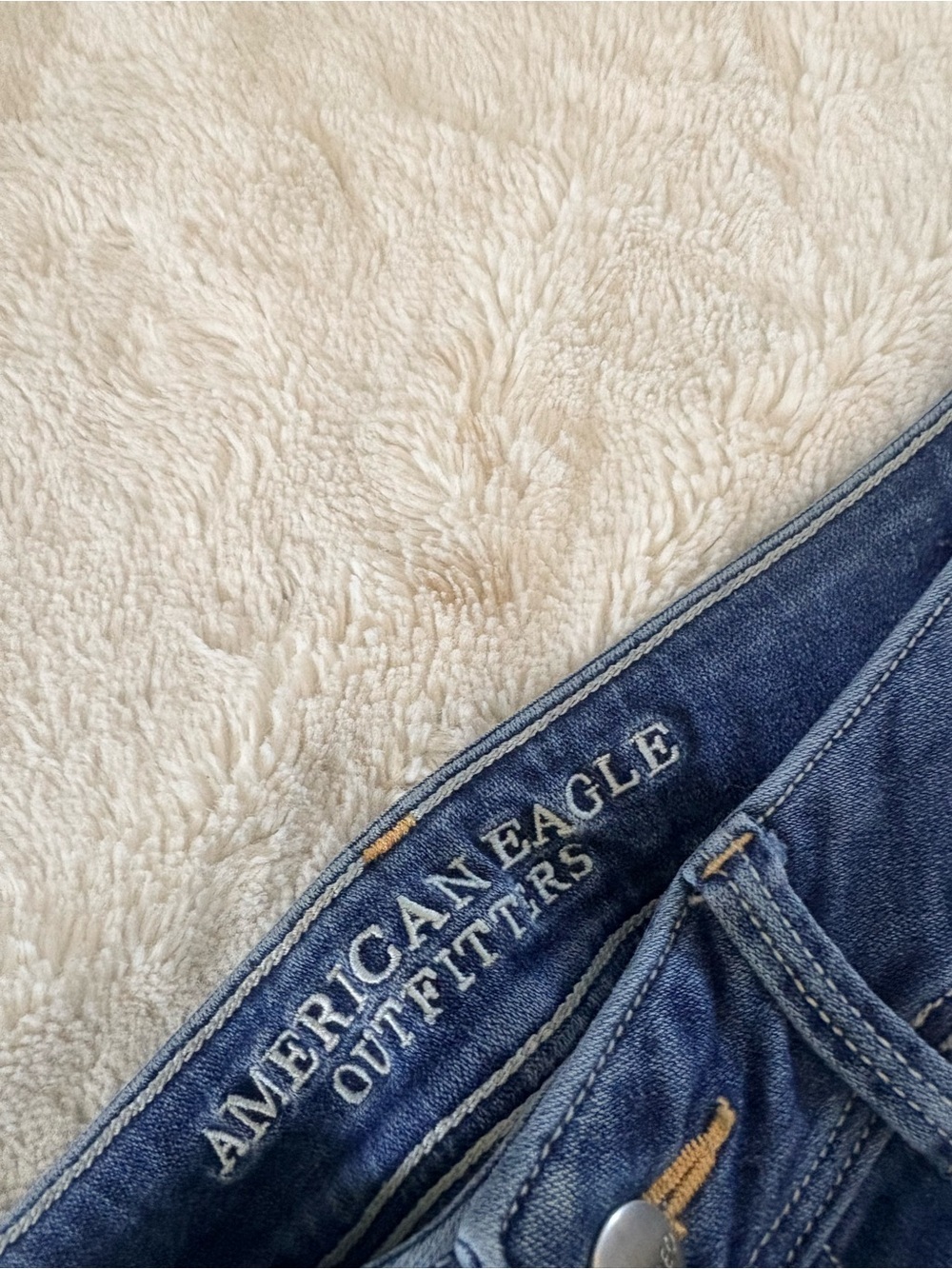 American Eagle Mid‑Rise Bootcut Jeans – Size 12 Short | Y2K Revival | - Picture 11 of 13